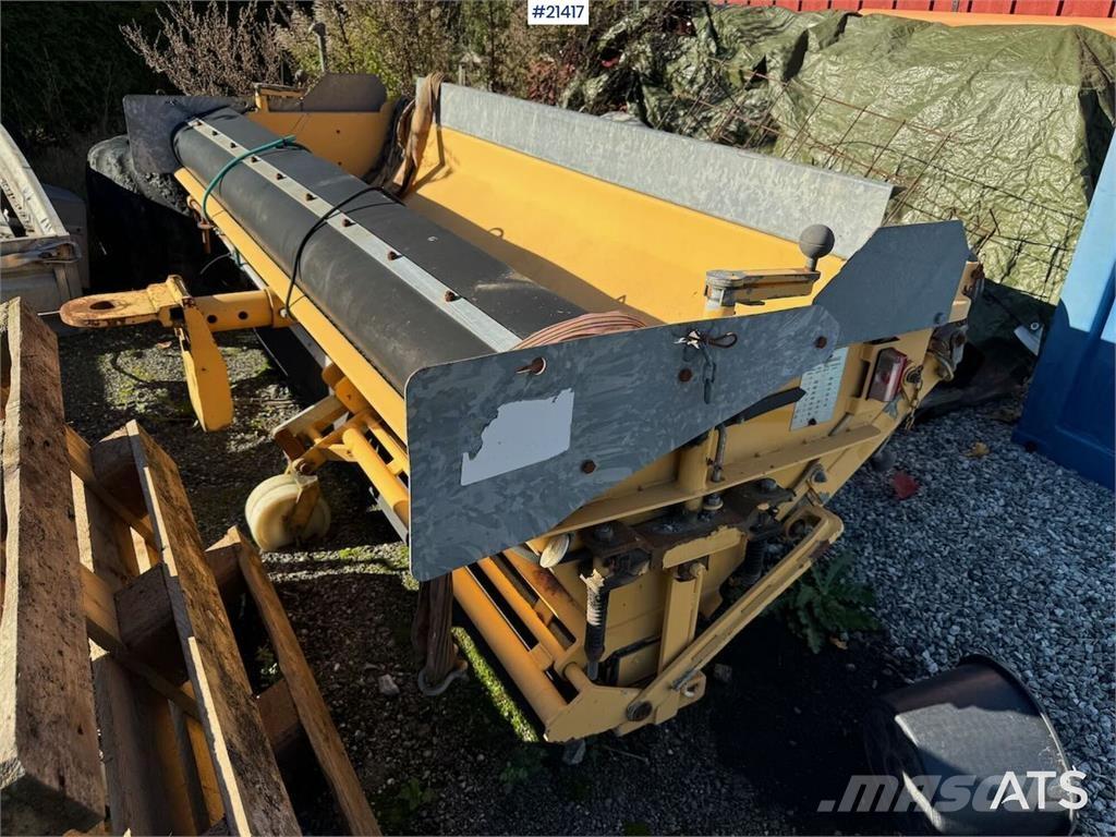 Falköping litter box Transport - Inne