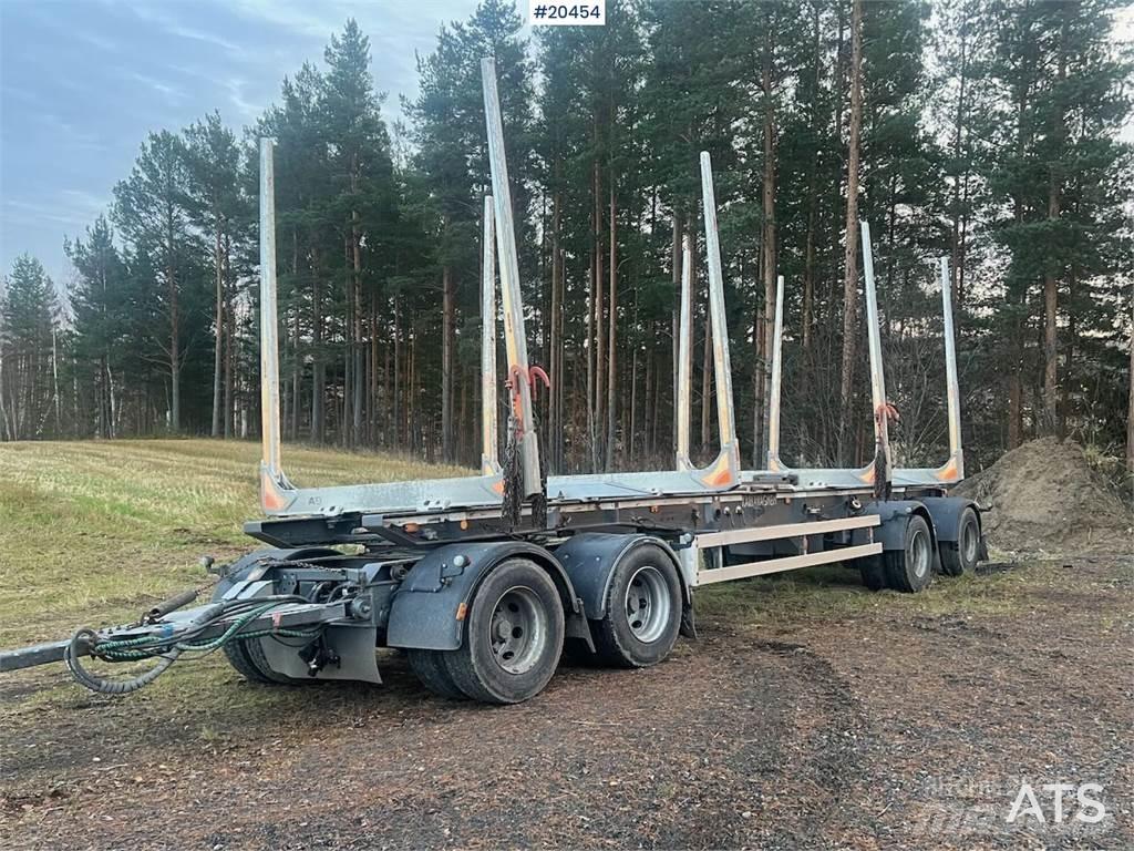  Mjølby Tømmerhenger Inne przyczepy