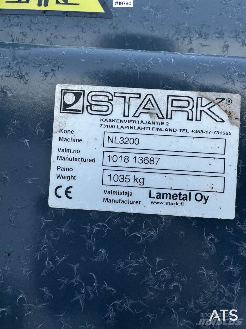 Stark NL3200 V-plow Maszyny budowlane - Inne