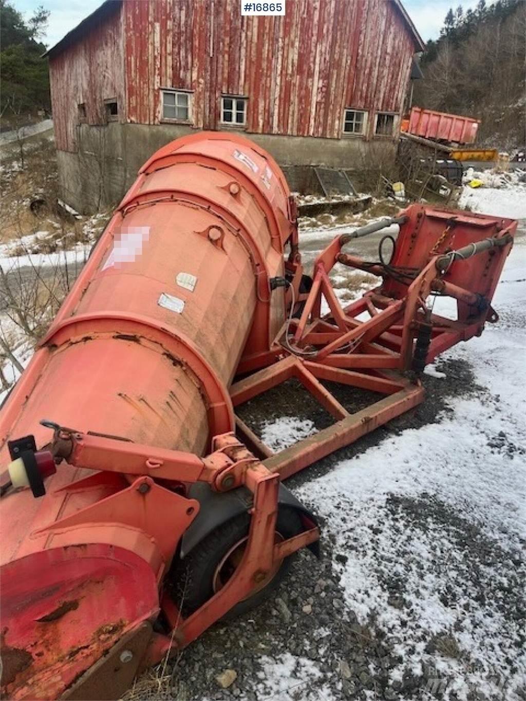 Tellefsdal D-Plow Transport - Inne