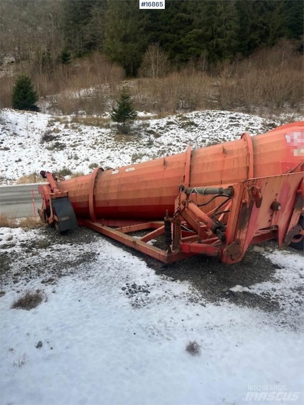 Tellefsdal D-Plow Transport - Inne