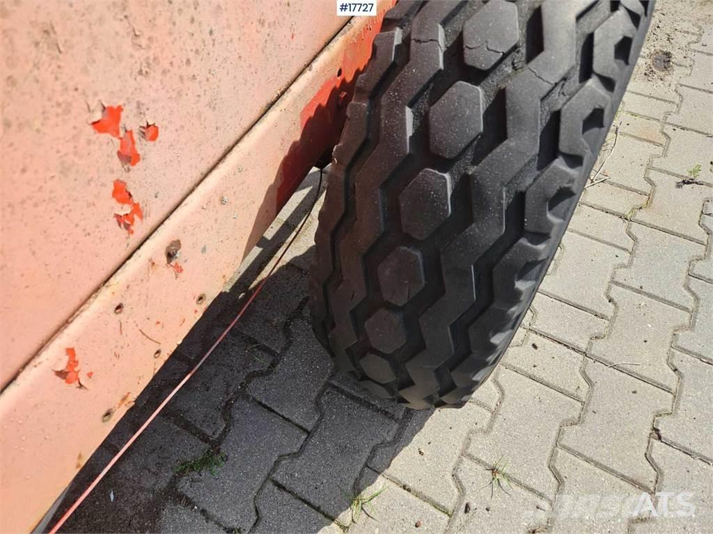 Agromet Z 224 Prasy kostkujące