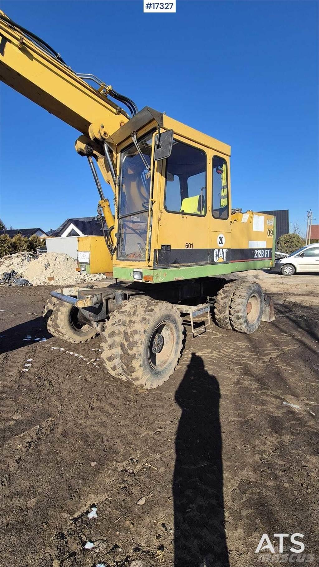 CAT 212BFT Koparki kołowe
