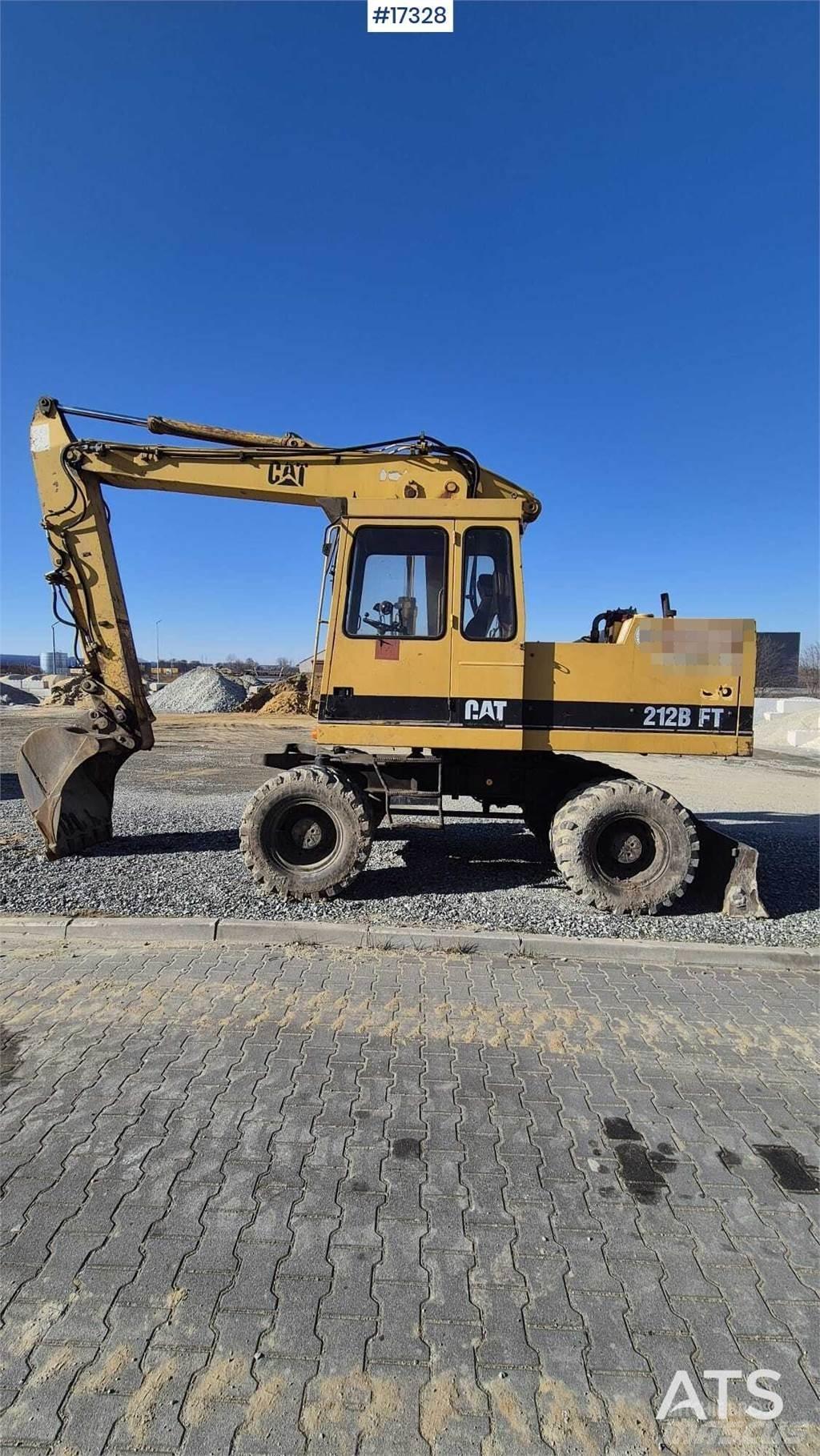 CAT 212BFT Koparki kołowe