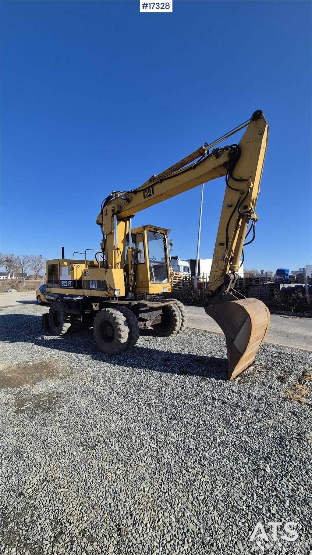 CAT 212BFT Koparki kołowe