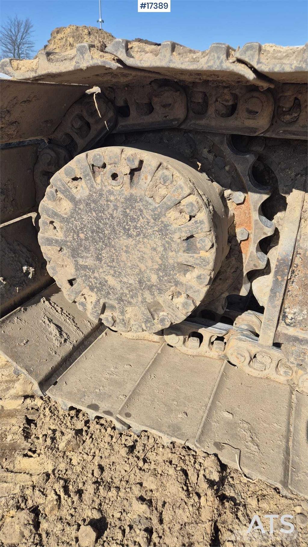 CAT 318C Koparki gąsienicowe