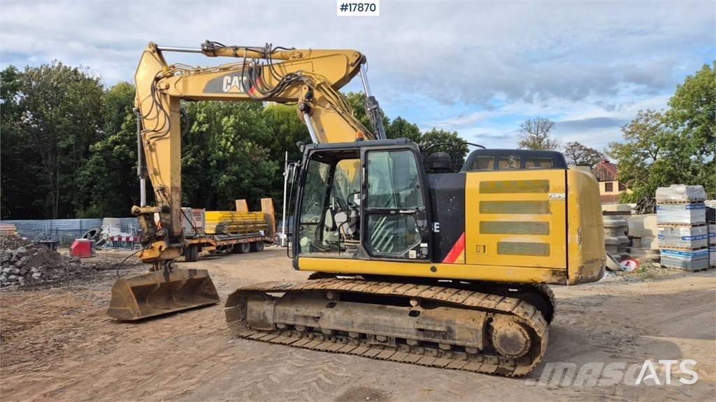 CAT 324E Koparki gąsienicowe