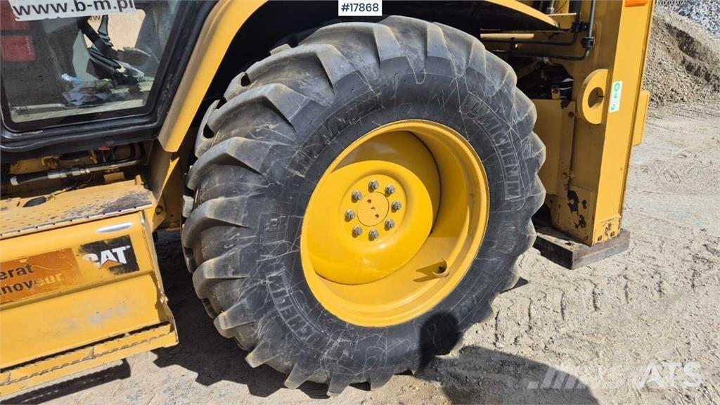 CAT 424D Koparko-ładowarki
