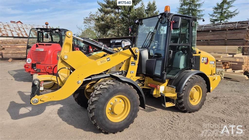 CAT 906M Ładowarki kołowe