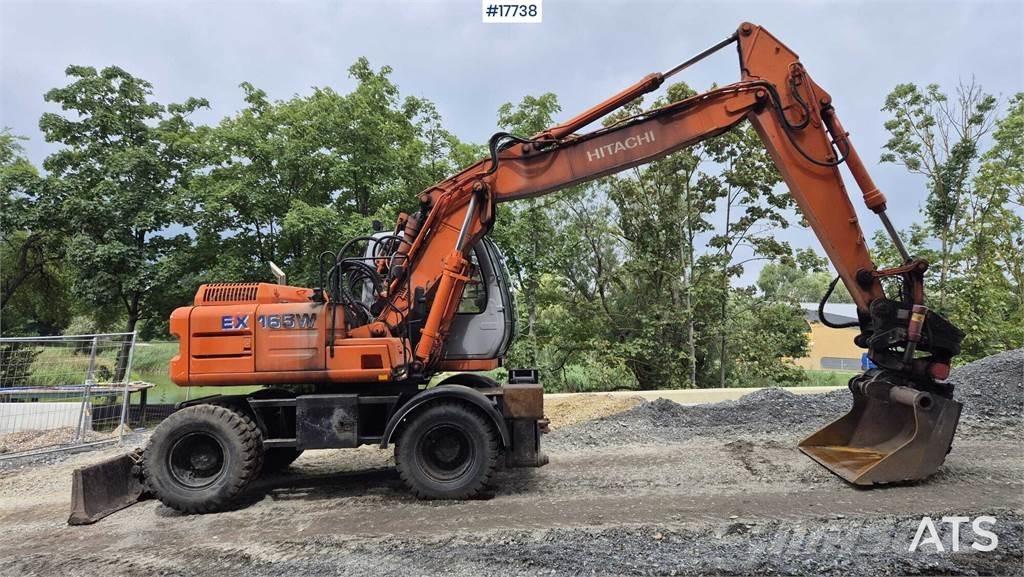 Hitachi EX 165W Koparki kołowe