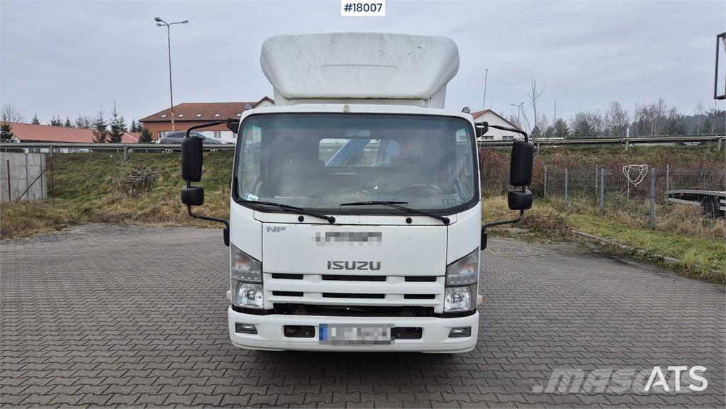 Isuzu N2R Żurawie samochodowe