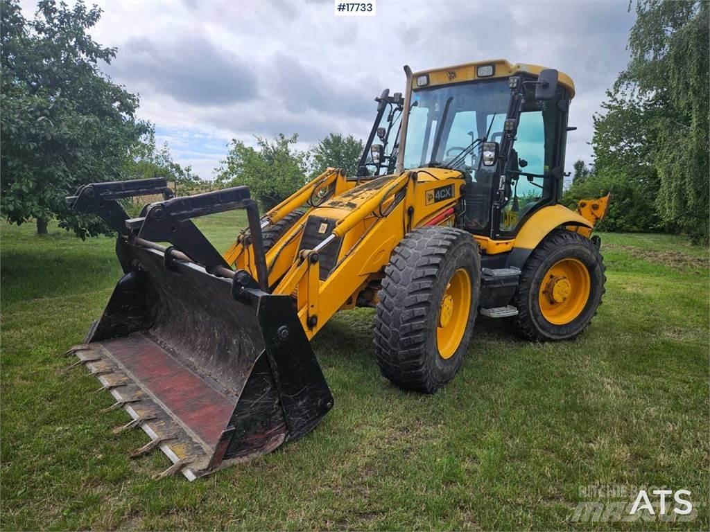 JCB 4CX Koparko-ładowarki
