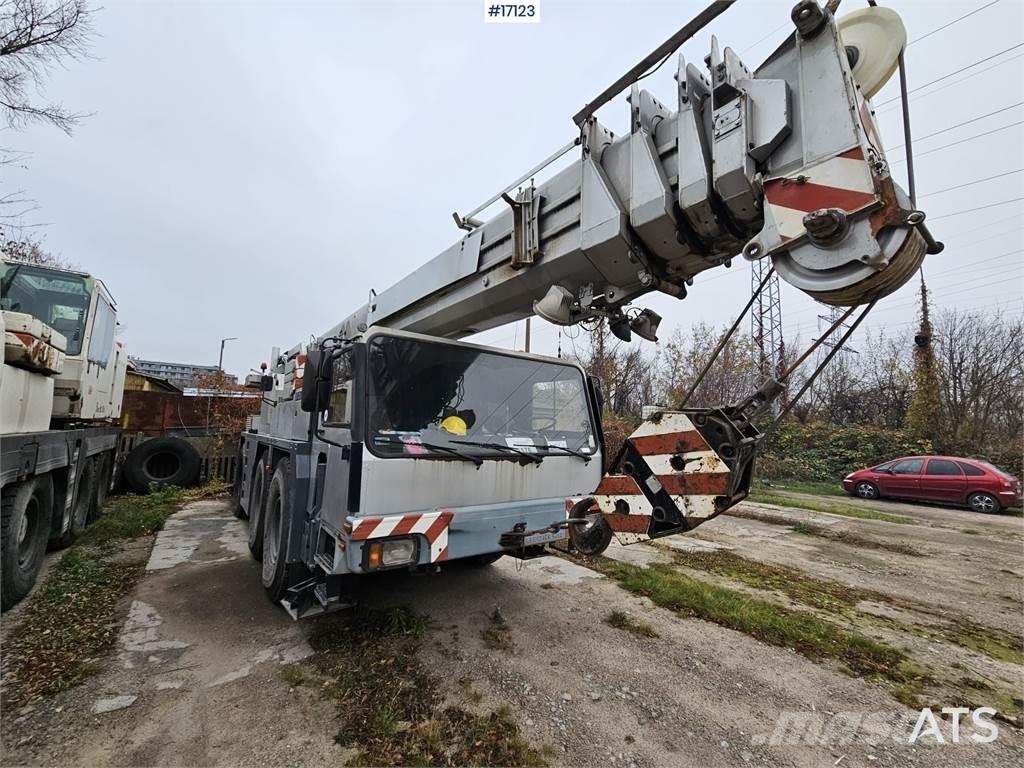 Liebherr 1050-1 Żurawie szosowo-terenowe