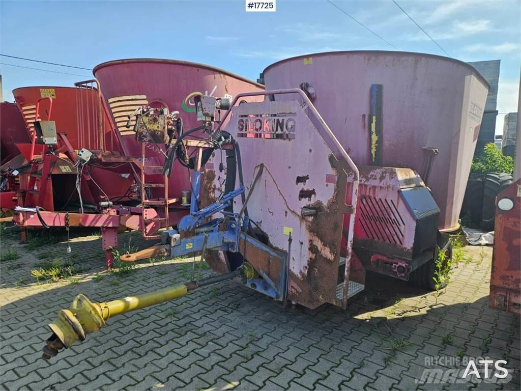Mayer Vm-11 Wozy paszowe