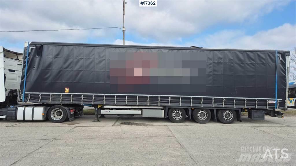 Schmitz Cargobull Naczepy firanki