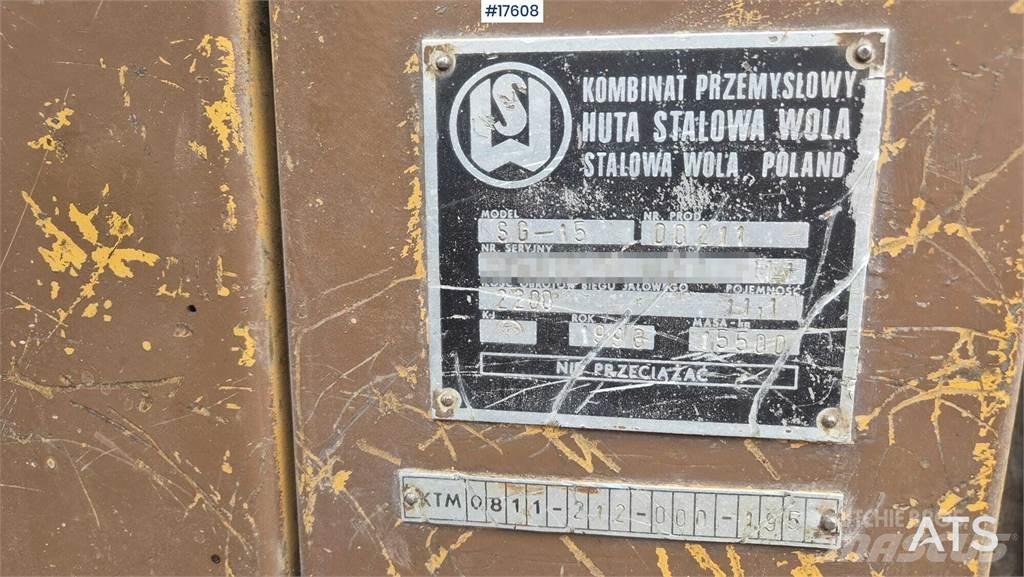 Stalowa Wola SG 15 Spycharki gąsienicowe