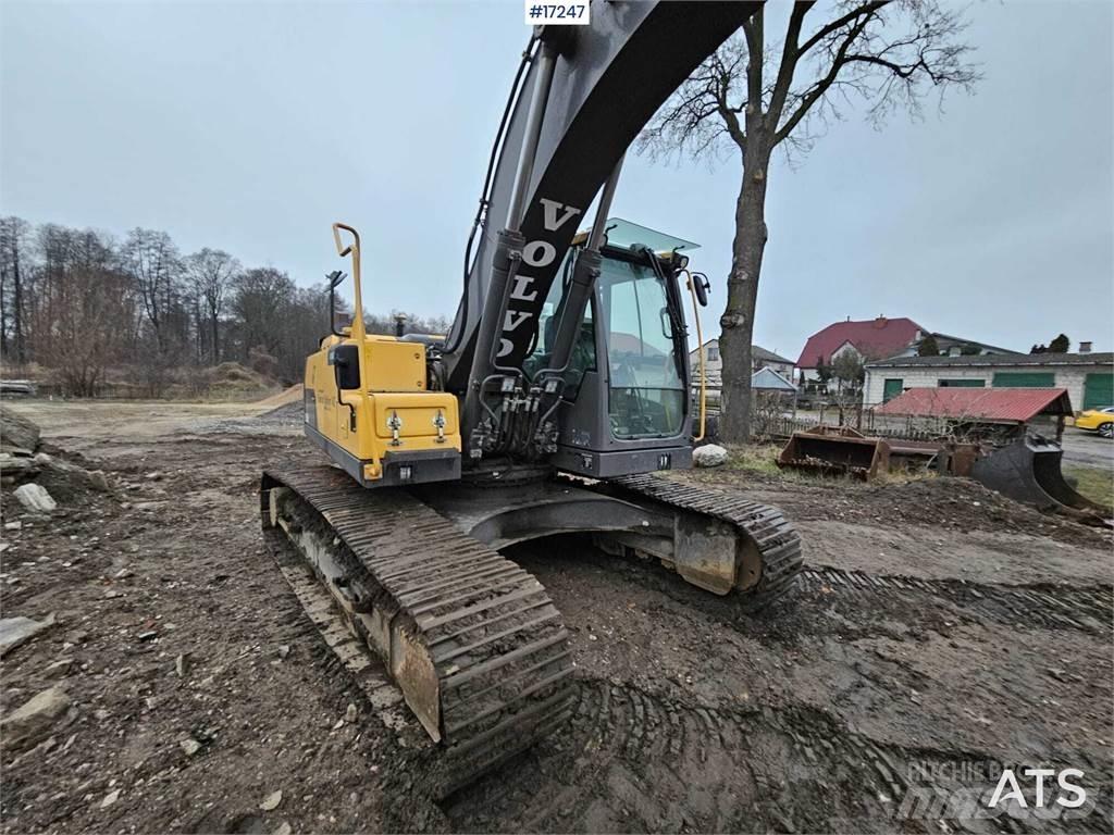 Volvo EC220DL Koparki gąsienicowe