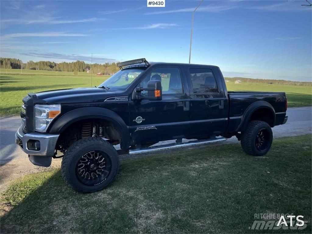 Ford F250 Busy / Vany