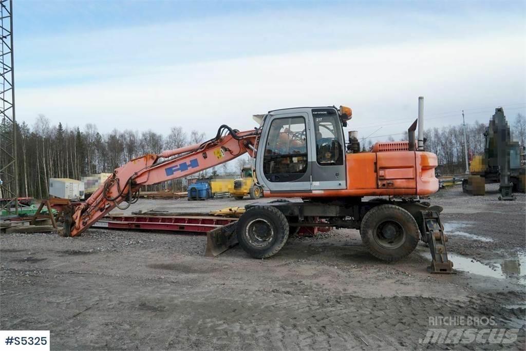 Hitachi EX165W Koparki kołowe