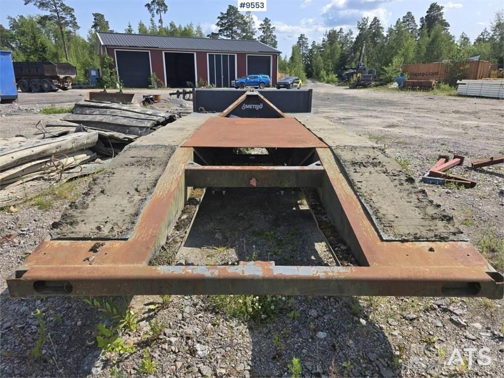 Metsjö MT-17 Inne akcesoria