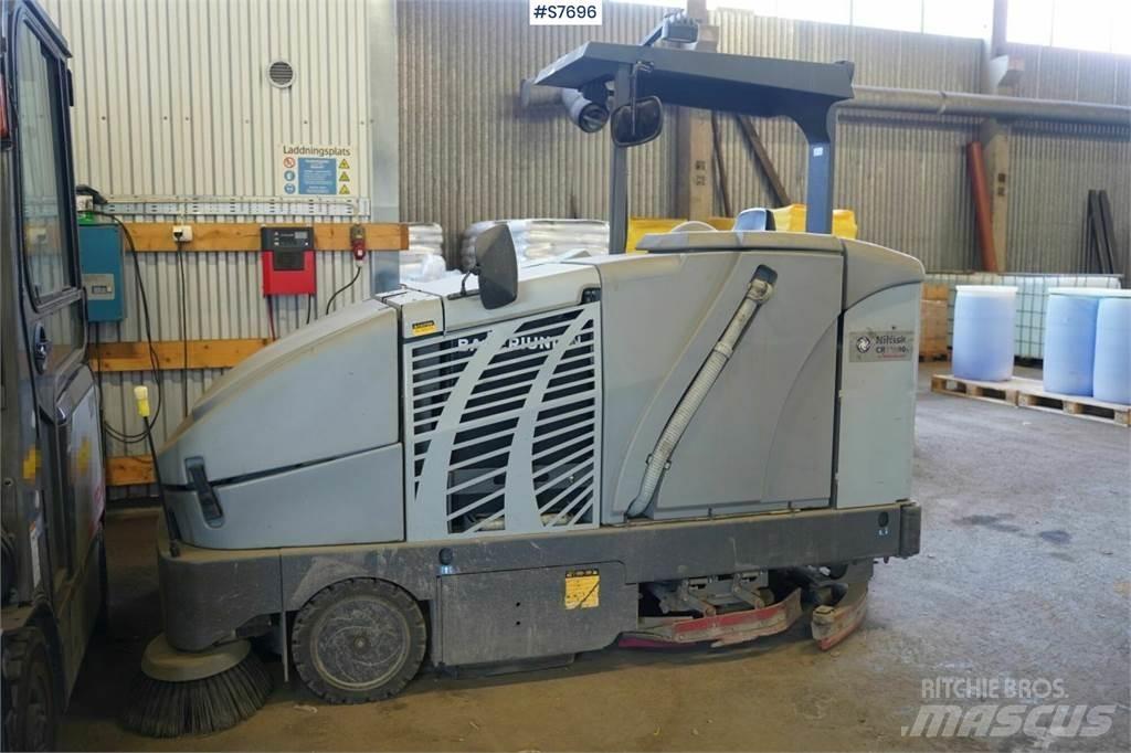 Nilfisk CR1200 Zamiatarki