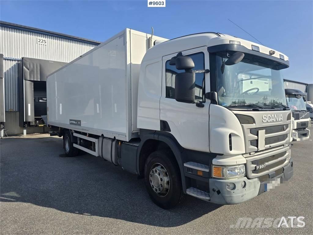Scania P280 Skåpbil Samochody ciężarowe ze skrzynią zamkniętą