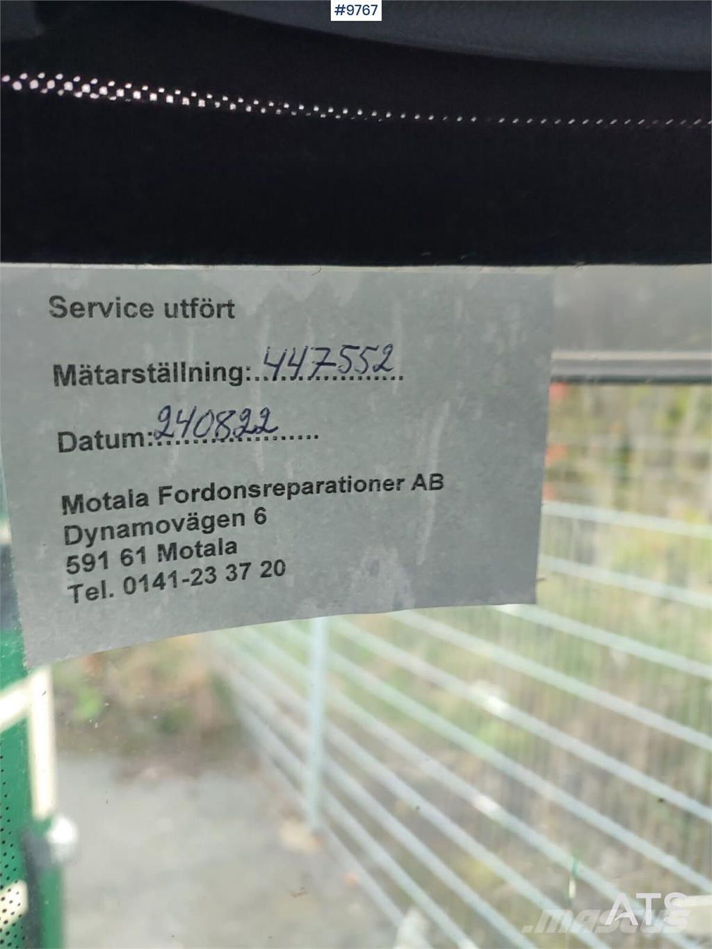 Scania P320 Samochody ciężarowe ze skrzynią zamkniętą