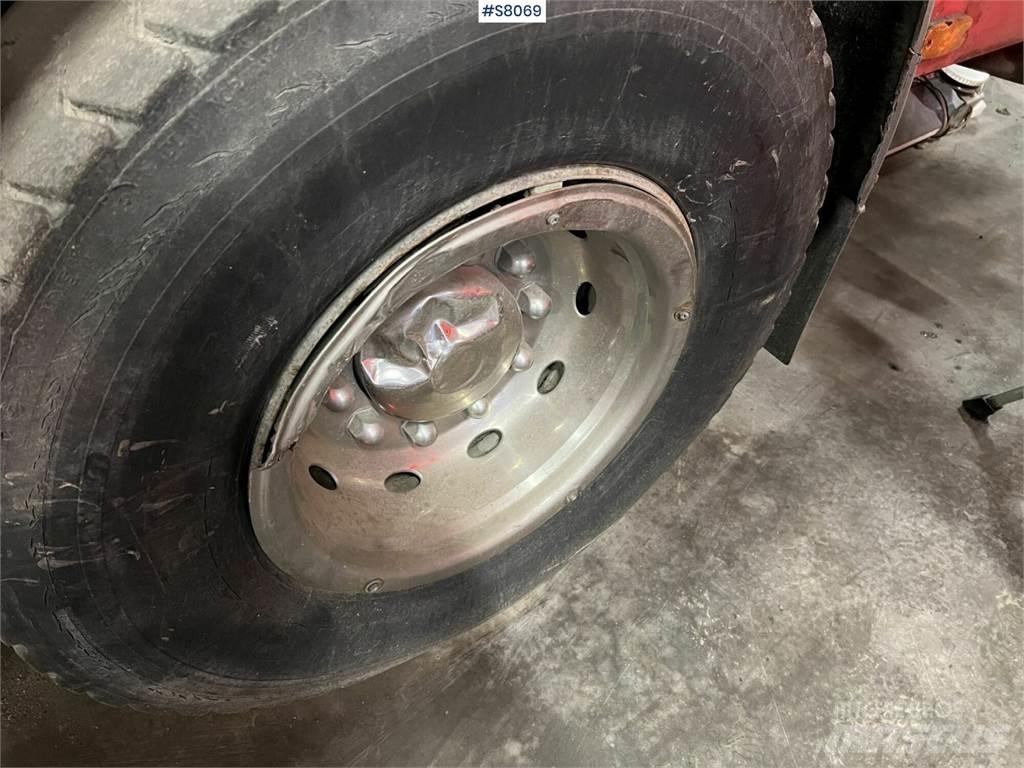 Scania P92H 4x2 Kombi / koparki ssące