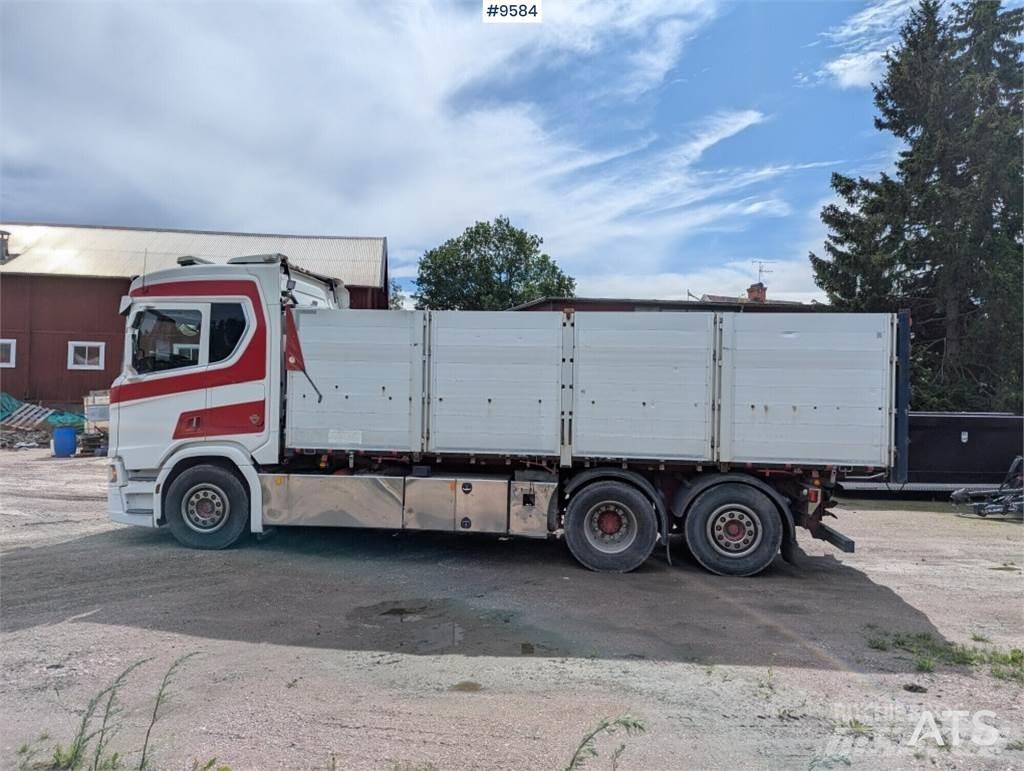 Scania R580 6X2 Samochody ciężarowe ze skrzynią zamkniętą