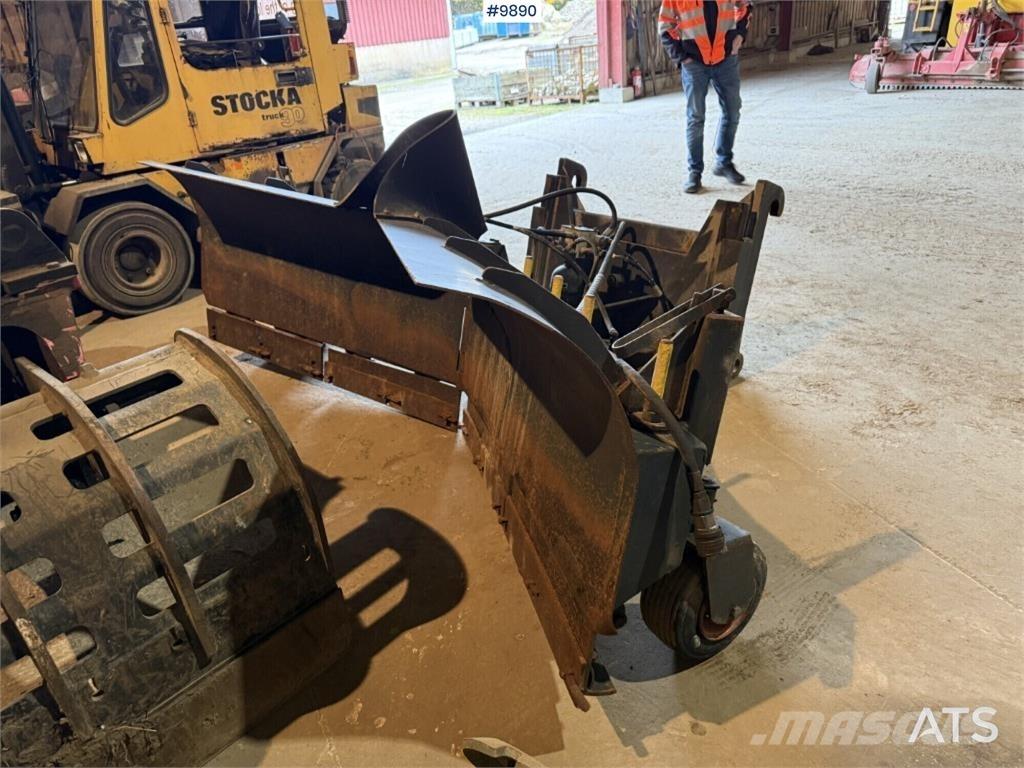 Uni-väg UV-280 Pługi