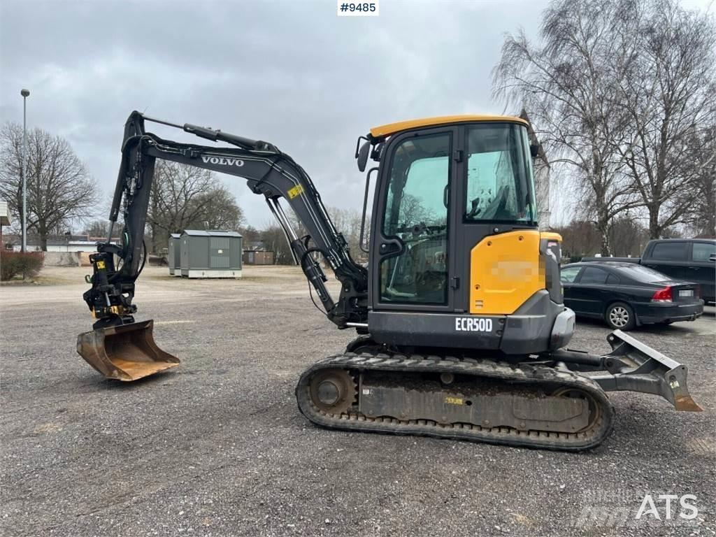 Volvo ECR50D Minikoparki