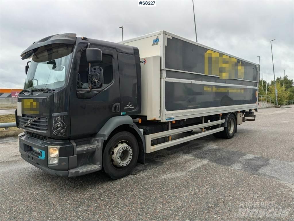 Volvo FL Samochody ciężarowe ze skrzynią zamkniętą