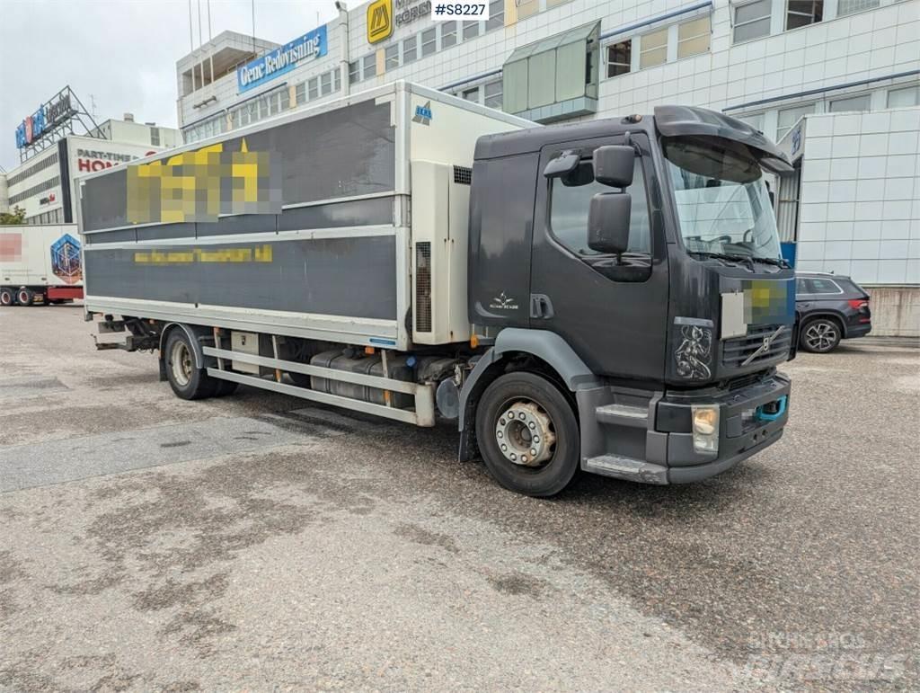 Volvo FL Samochody ciężarowe ze skrzynią zamkniętą