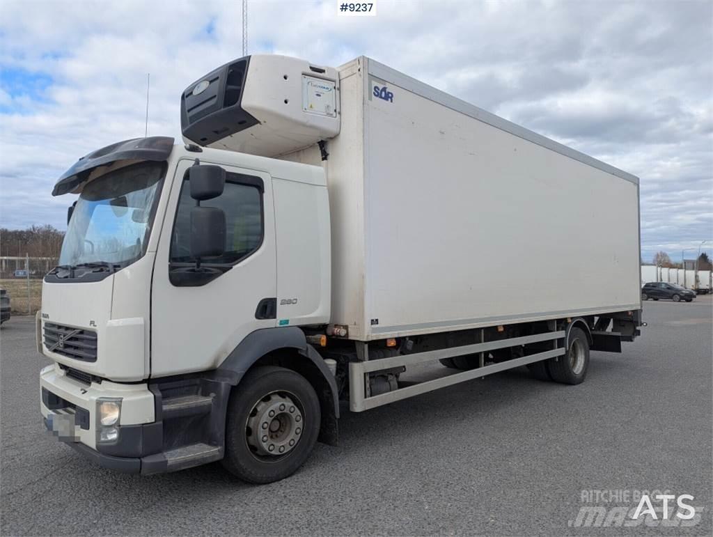 Volvo FL 4*2 Kontenery chłodnie