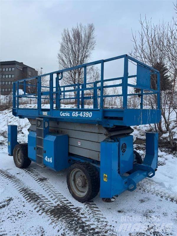 Genie 4390 Podnośniki nożycowe