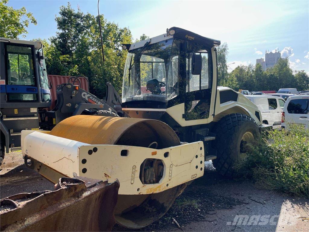 Bomag BW 211-5 Walce jednobębnowe