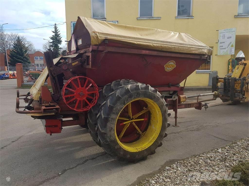Bredal B-4 Rozrzutnik nawozów mineralnych