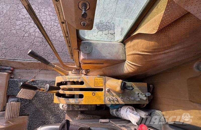 CAT 120 G Równiarki