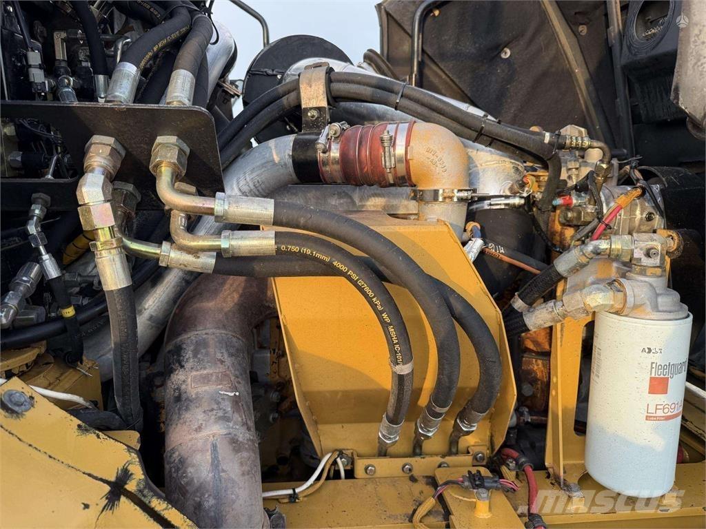 CAT 730 Wozidła przegubowe