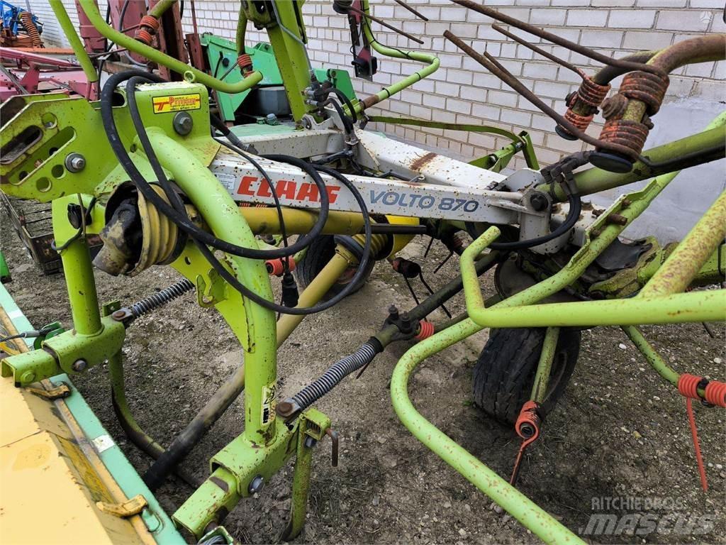 CLAAS VOLTO 870 Zgrabiarki i przetrząsacze
