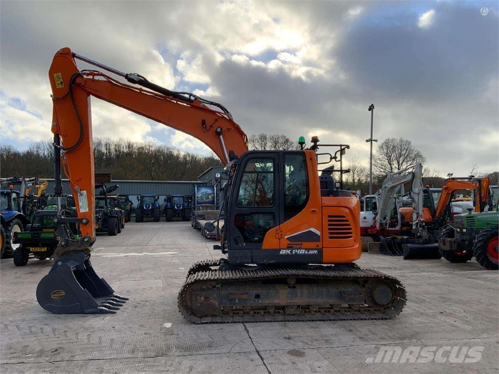 Doosan DX140 LCR Koparki gąsienicowe