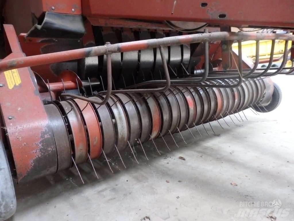 Hesston 4900 Prasy zwijające