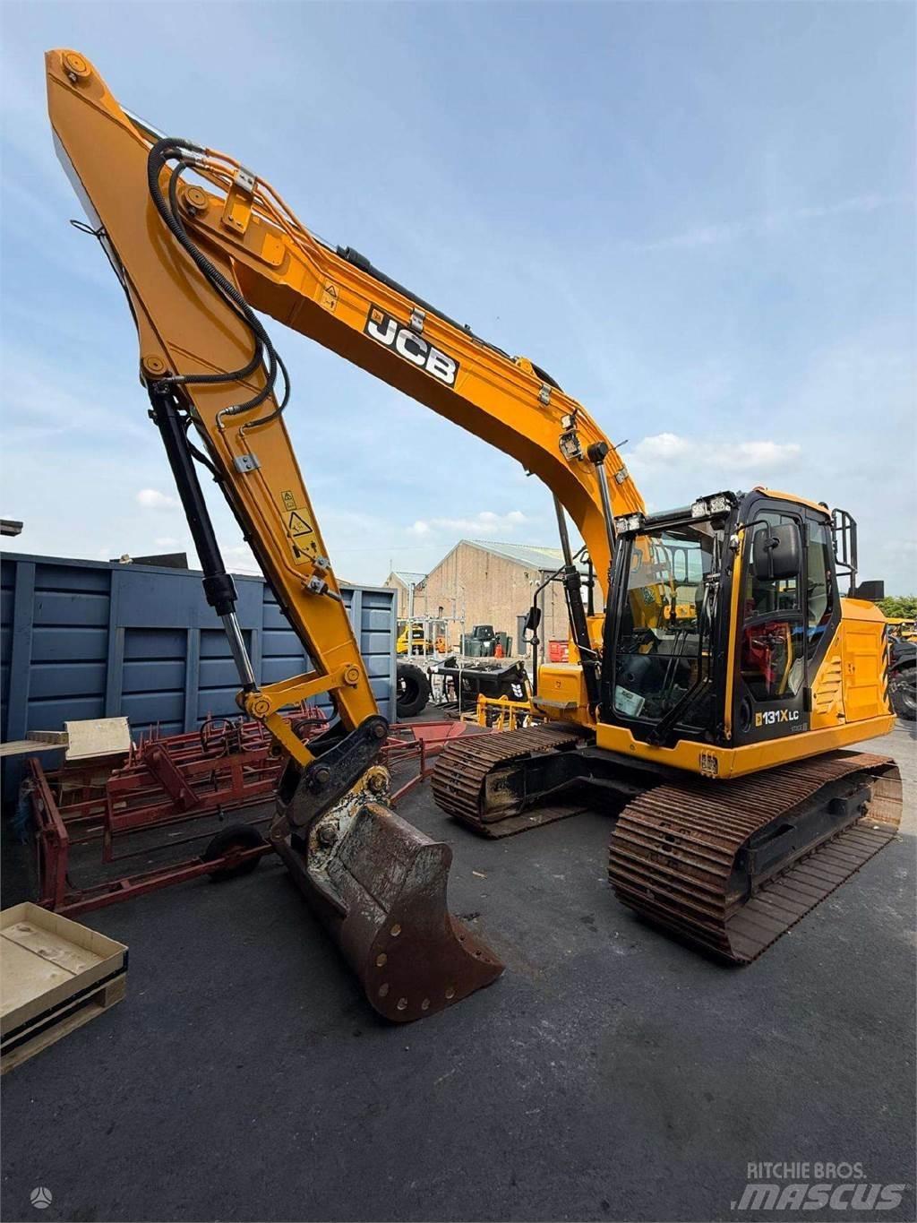 JCB 131X L SV Koparki gąsienicowe