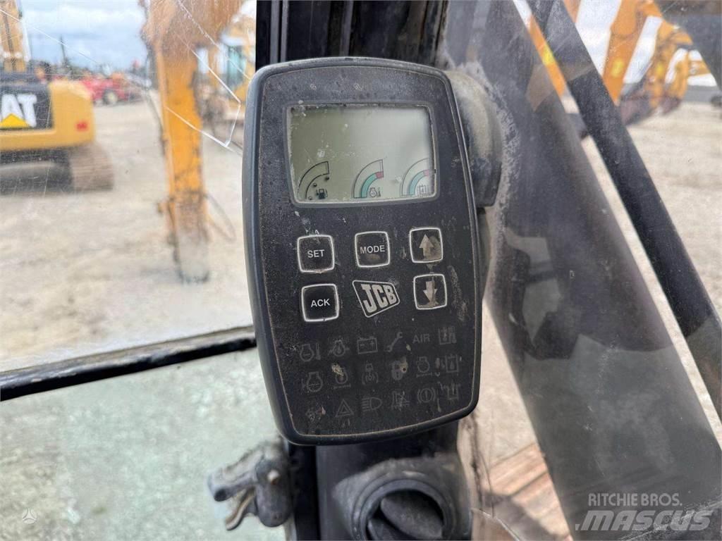 JCB JS 220 LC Koparki gąsienicowe