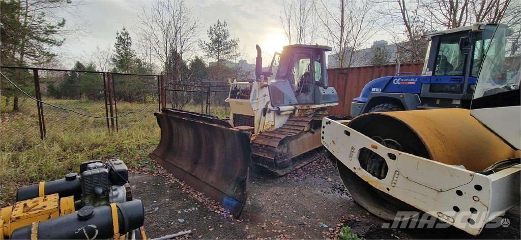 Komatsu D61PX-12 Spycharki gąsienicowe