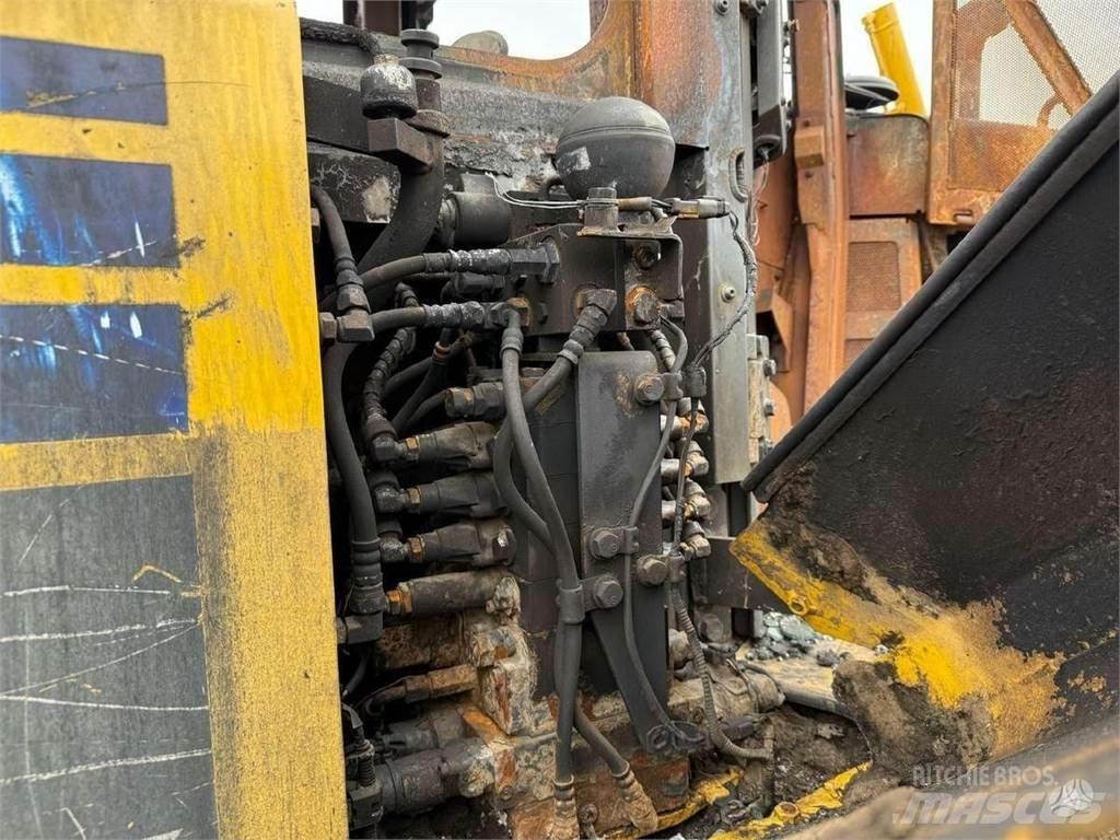 Komatsu D65WX-18 Spycharki gąsienicowe
