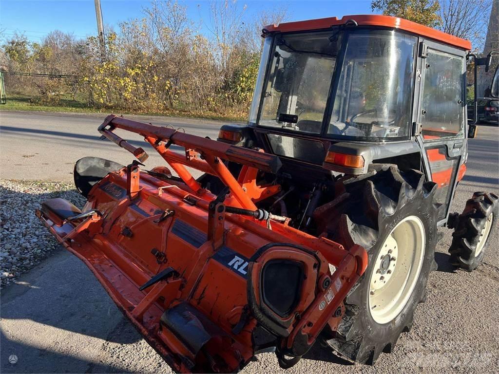 Kubota GL320 Ciągniki rolnicze
