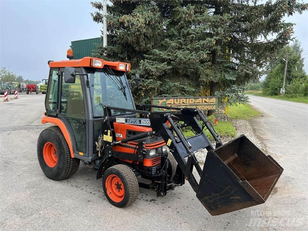 Kubota ST-30 Ciągniki rolnicze