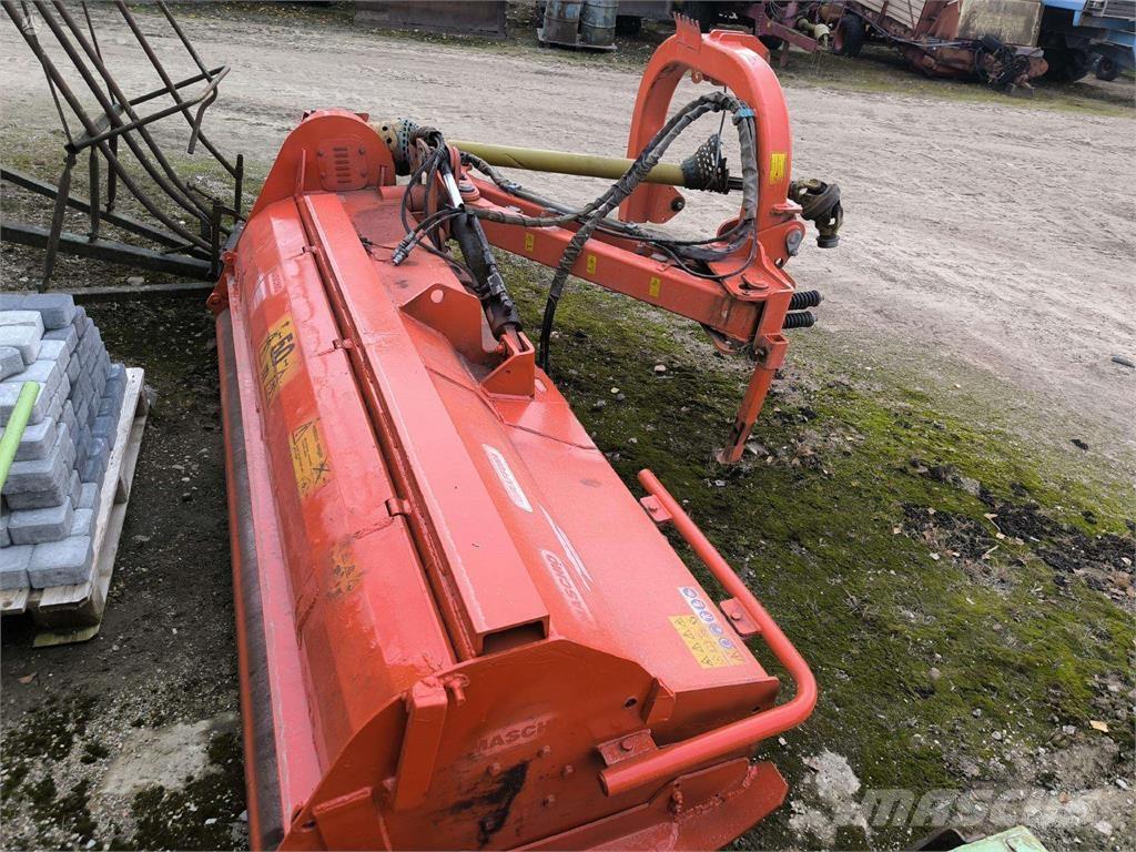 Maschio GIRAFFONA Kosiarki ze wstępną obróbka paszy