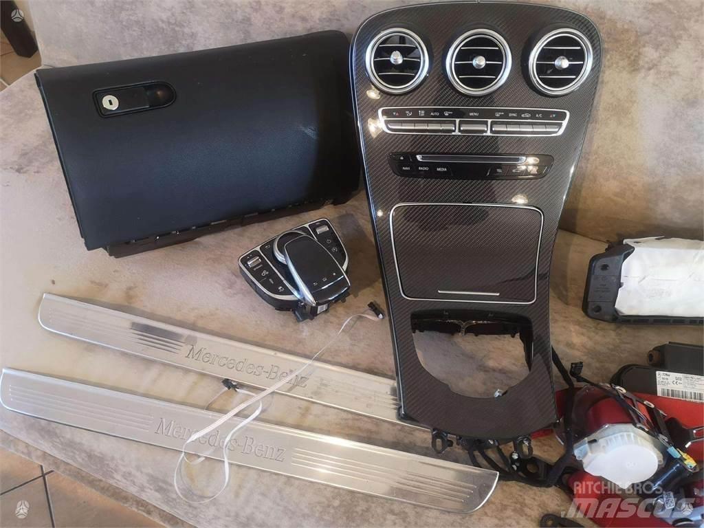Mercedes-Benz  Maszyny budowlane - Inne